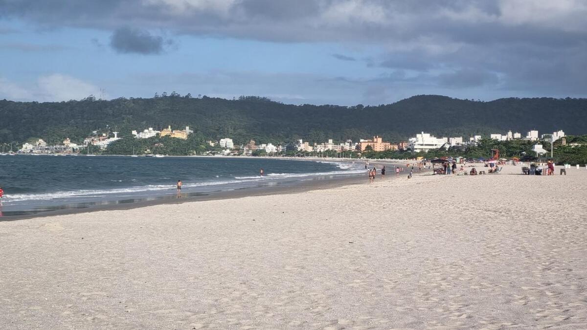 Cobertura A 100m Da Beira Da E Proximo Ao Centro *